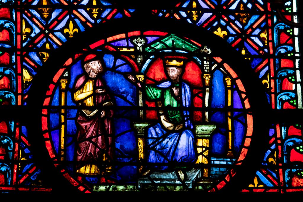 Visiting La Sainte Chapelle Paris: A complete guide Image of stained glass in Sainte Chapelle Paris