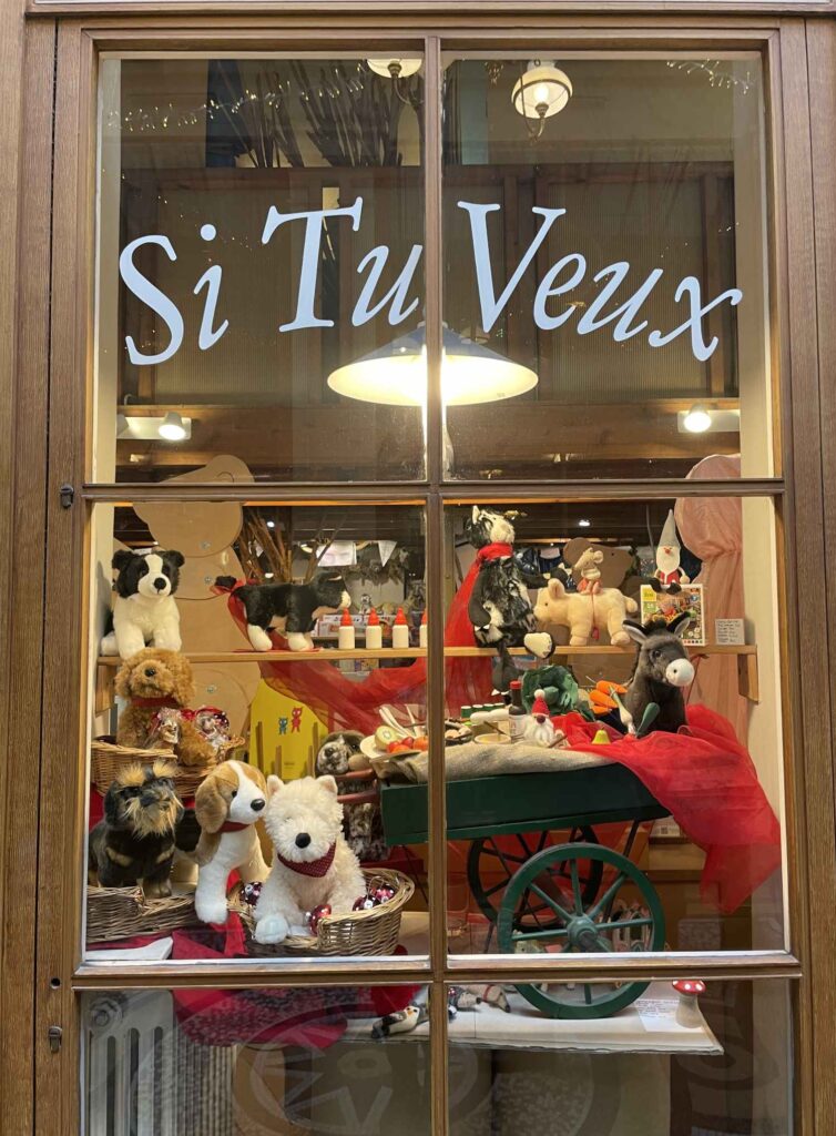 Best Toy Stores in Paris Si Tu Veux Toy Store