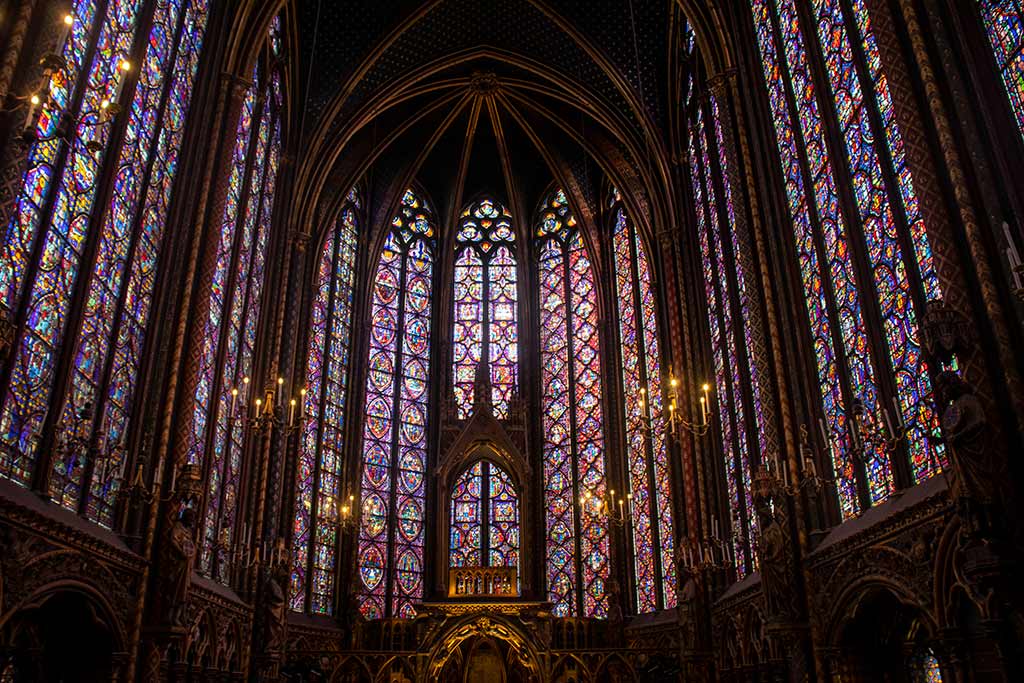 Visiting La Sainte Chapelle Paris: A complete guide Image of apse windows in Sainte Chapelle Paris