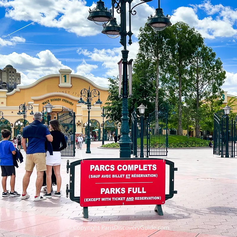 Parks Full sign at Disneyland Paris Parks Full sign at Disneyland Paris