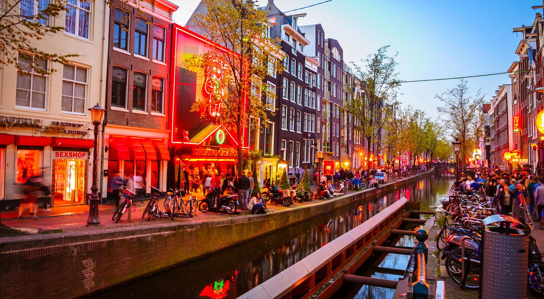 Plan Your Visit to Anne Frank House – Tickets, Hours & Guide Plan Your Visit to Anne Frank House – Tickets, Hours & Guide