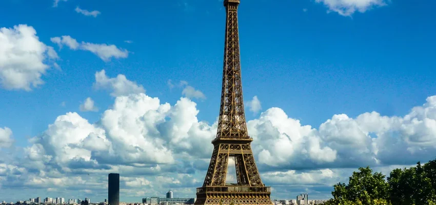 x1200-eiffel-tower-trees-cityscape.jpg.pagespeed.ic.ncH8sDWwuI x1200-eiffel-tower-trees-cityscape.jpg.pagespeed.ic.ncH8sDWwuI